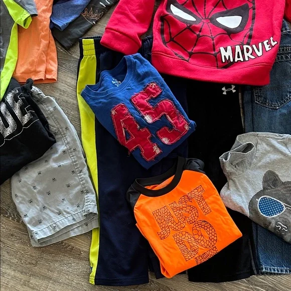 Boys clothing lot size 5/6 (some larger 4). - Picture 3 of 5